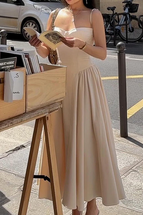 Distinctive Charm Sleeveless Midi Dress