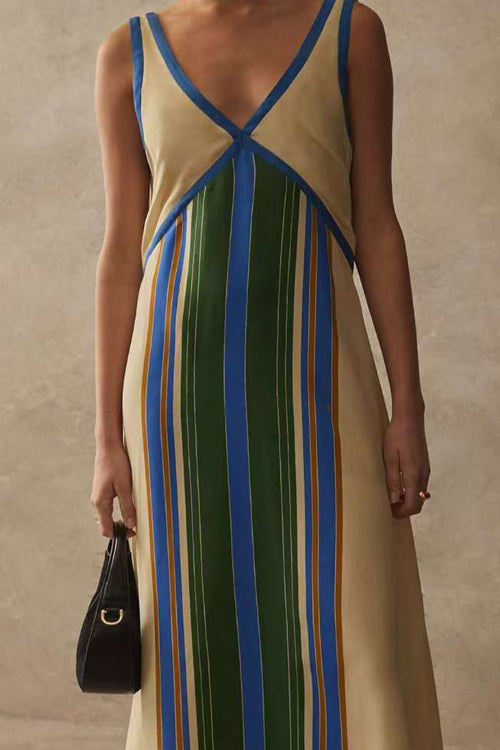 Easily Gorgeous V-Neck Sleeveless Maxi Dress