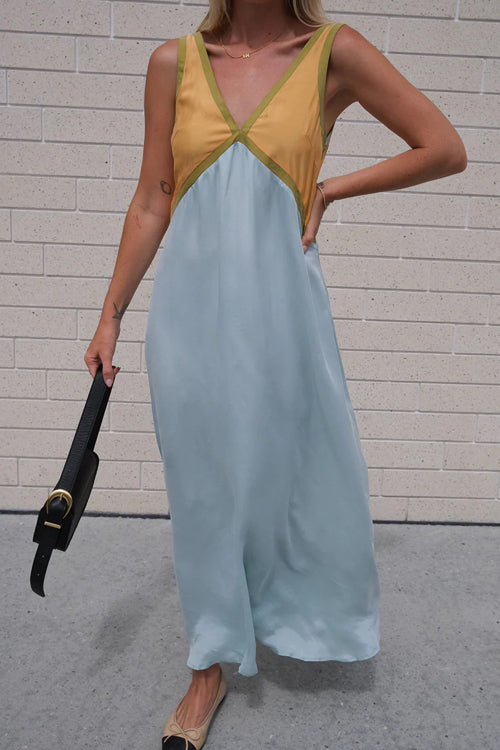 Easily Gorgeous V-Neck Sleeveless Maxi Dress